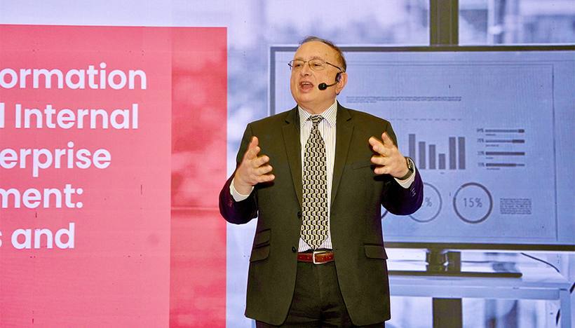 Norman presenting at the digital transformation event in Riyadh
